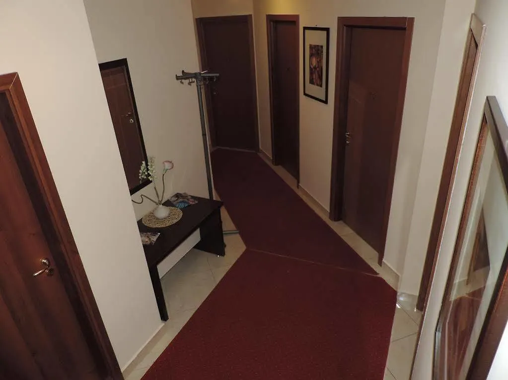 Monte Carlo Palace Rooms Βουκουρέστι 0*,