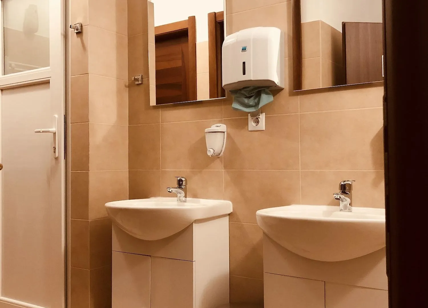 Hostel Monte Carlo Palace Rooms Bucureşti
