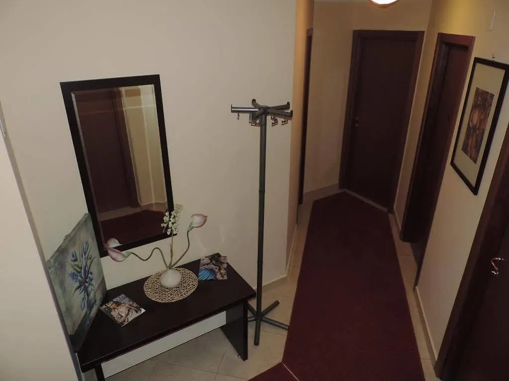 Monte Carlo Palace Rooms Bucureşti